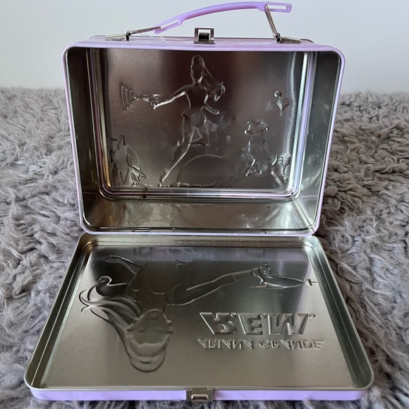 Ariana Grande Accessories New Ariana Grande Rem Limited Edition Collectible Throwback